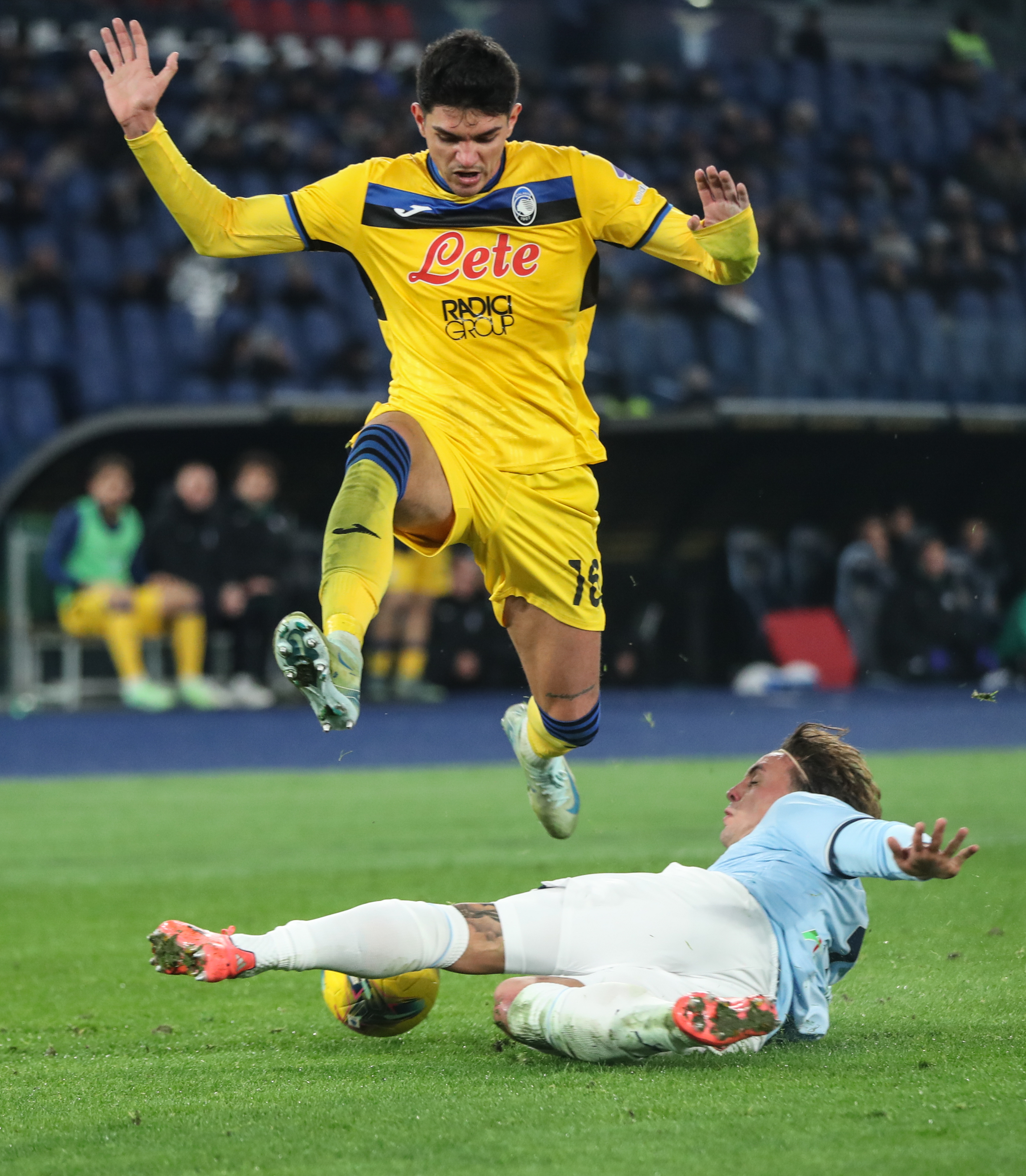 赛地聚焦——意甲今晨热度飙升,托特纳姆外线爆发,气氛紧张,赛程密集仍需轮换的简单介绍 赛地聚焦——意甲今晨热度飙升,托特纳姆外线爆发,气氛紧张,赛程密集仍需轮换的简单介绍