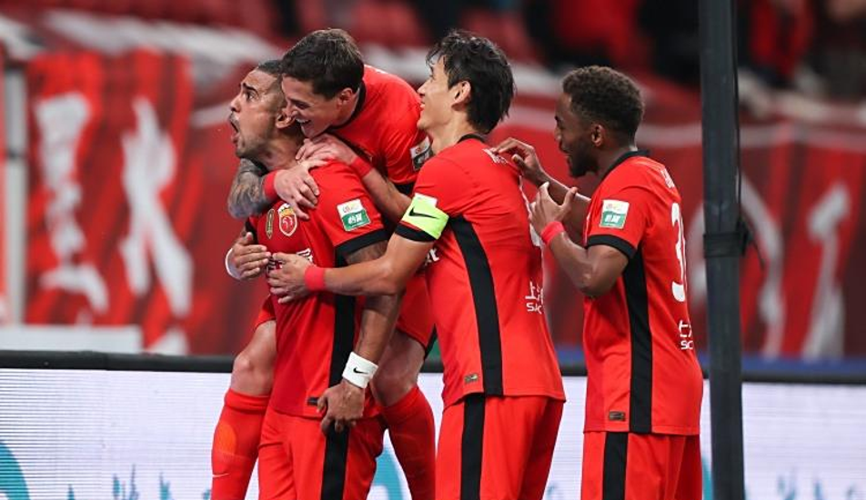 爱游戏娱乐平台 -包含今晨葡超传出新动向，上海海港状态回暖，管理层表态：球迷炸锅，赛季目标并未改变的词条